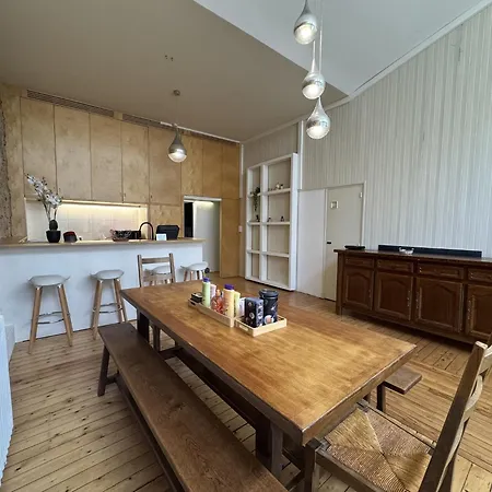 Loft In Near Historic Old Town *