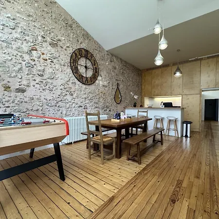 Loft In Near Historic Old Town